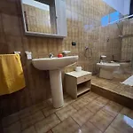 فيلة Casa Morello زامبروني
